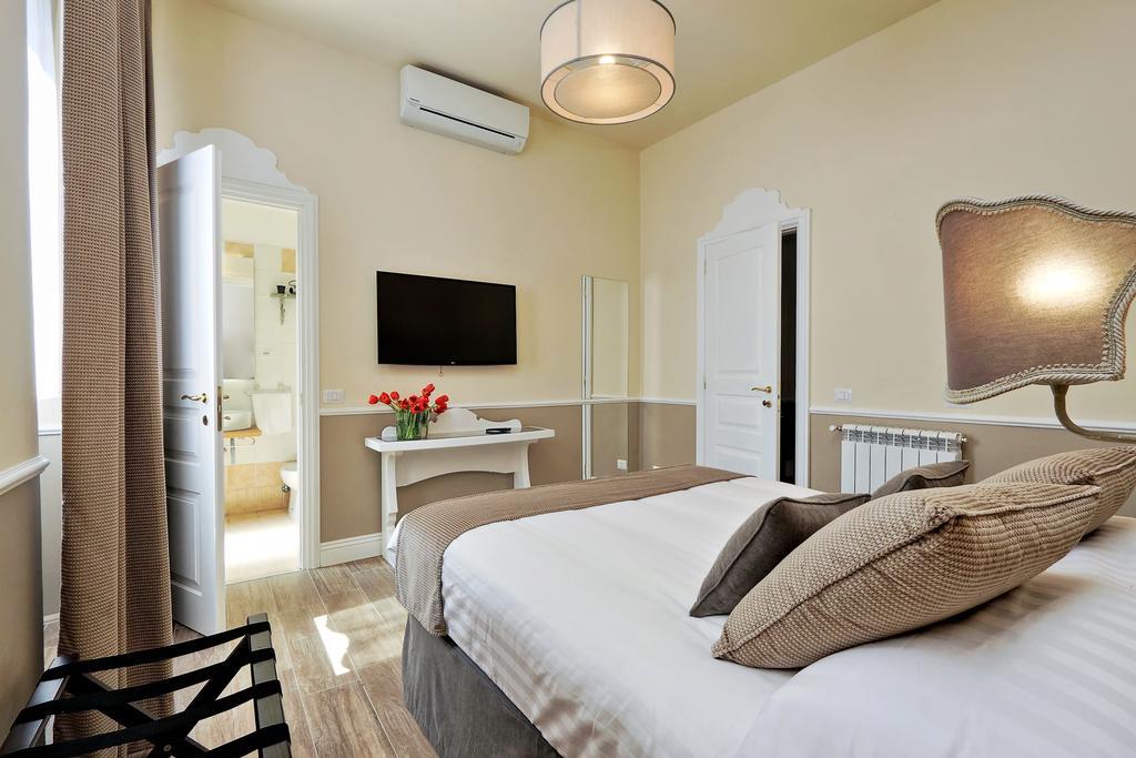 Colosseum Terrace Suite โรม ภายนอก รูปภาพ