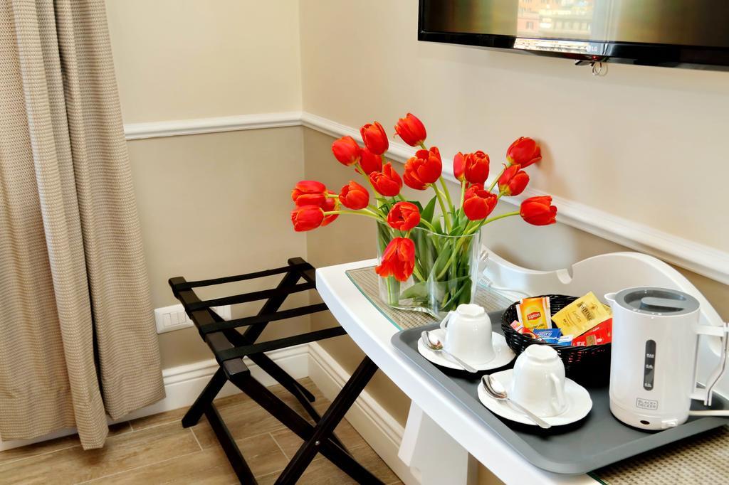 Colosseum Terrace Suite โรม ภายนอก รูปภาพ